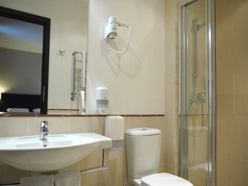 Optima Collection Kharkiv Hotel Chambre photo