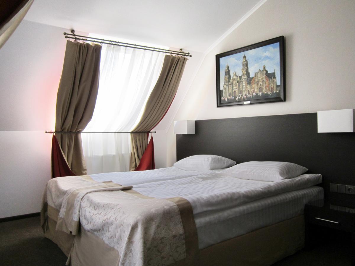 Optima Collection Kharkiv Hotel Extérieur photo