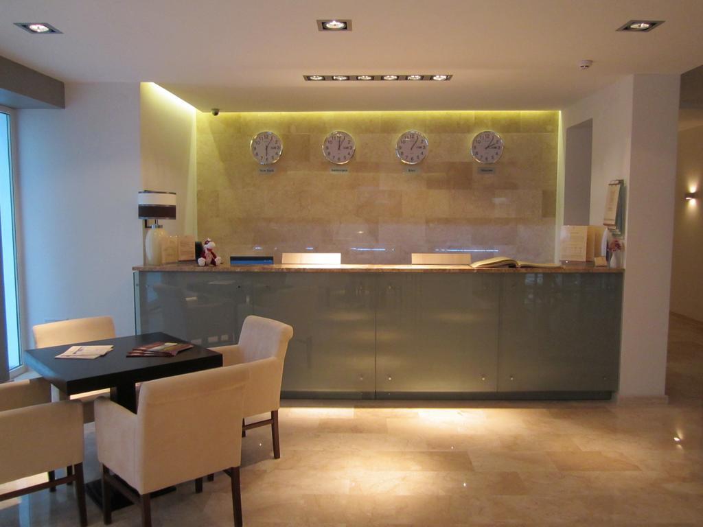 Optima Collection Kharkiv Hotel Extérieur photo