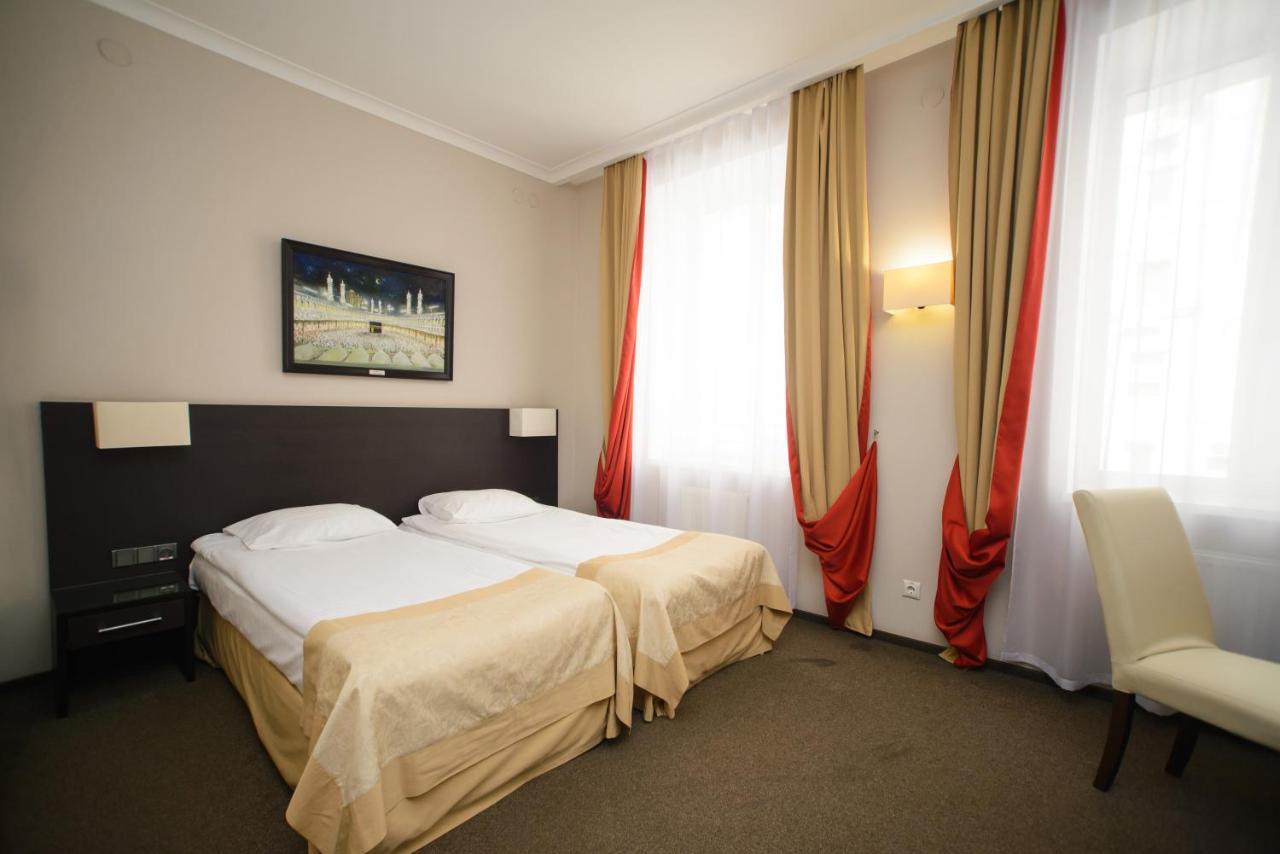 Optima Collection Kharkiv Hotel Extérieur photo